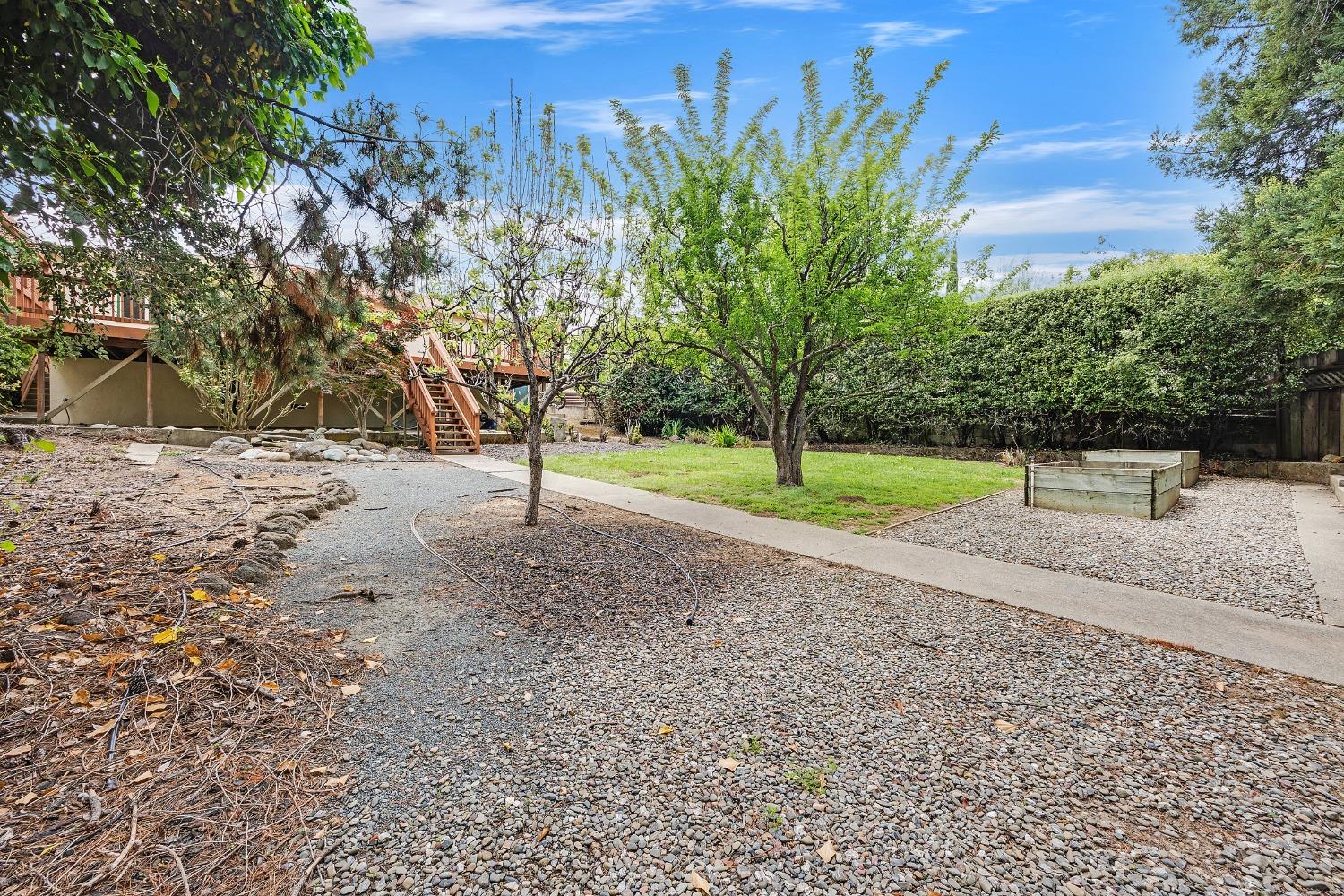 Detail Gallery Image 40 of 43 For 4436 Stanford Ave, Castro Valley,  CA 94546 - 3 Beds | 1 Baths