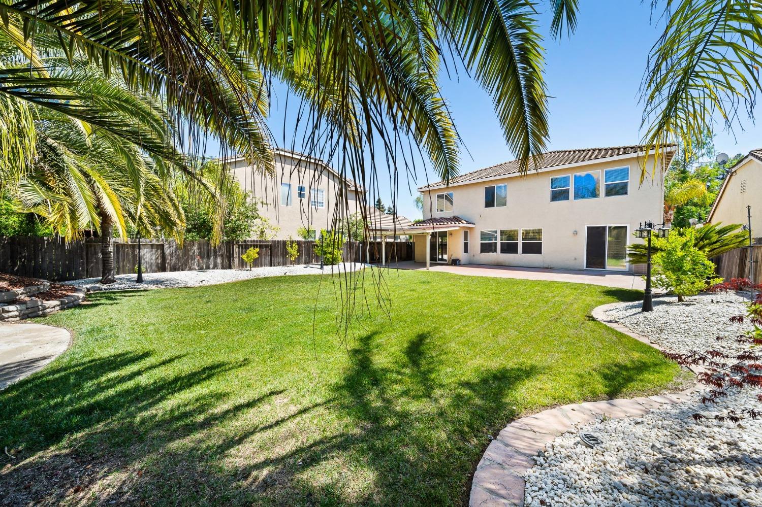 Drakeshire Court, Modesto, California image 41