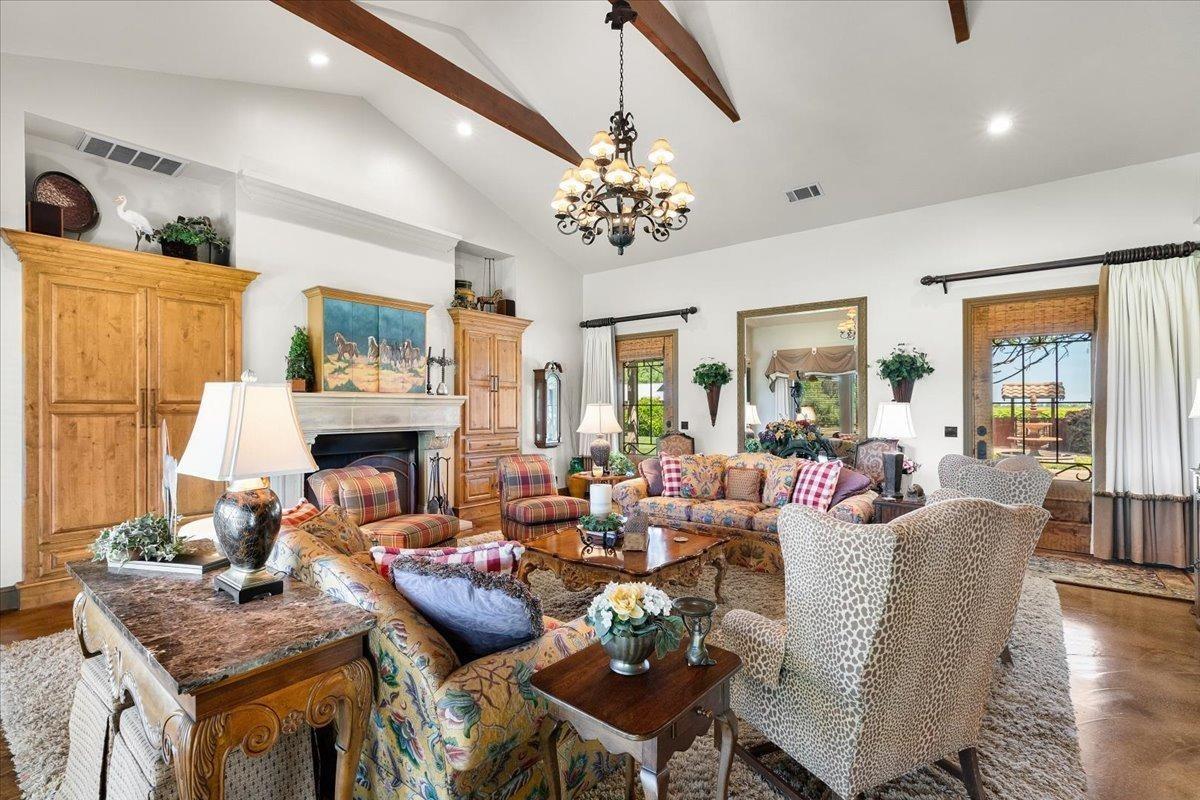 Detail Gallery Image 10 of 95 For 18879 Hidden Lakes Ln, Acampo,  CA 95220 - 3 Beds | 3/2 Baths
