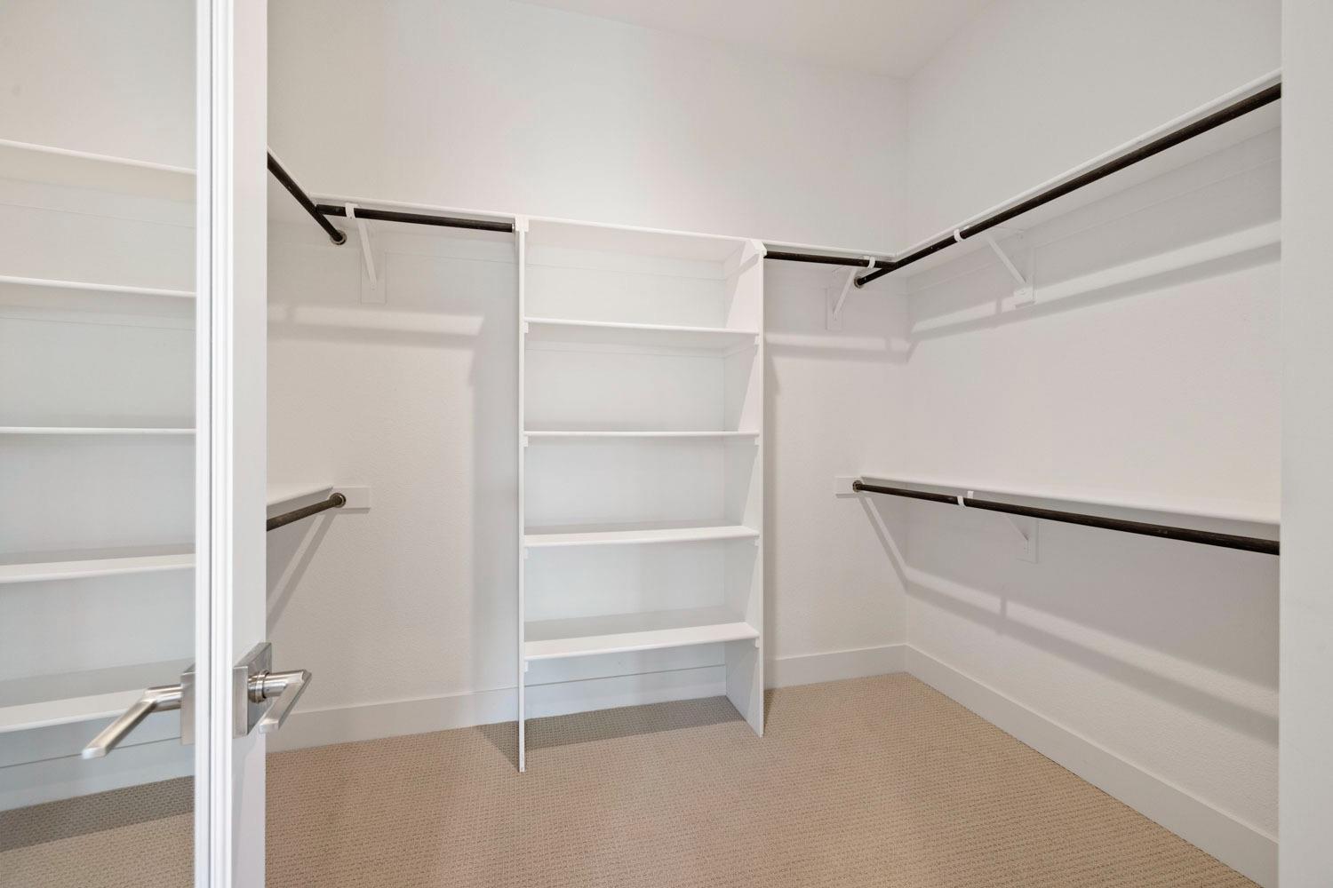 Detail Gallery Image 26 of 29 For 2932 Carrousel, Lodi,  CA 95242 - 3 Beds | 2/1 Baths
