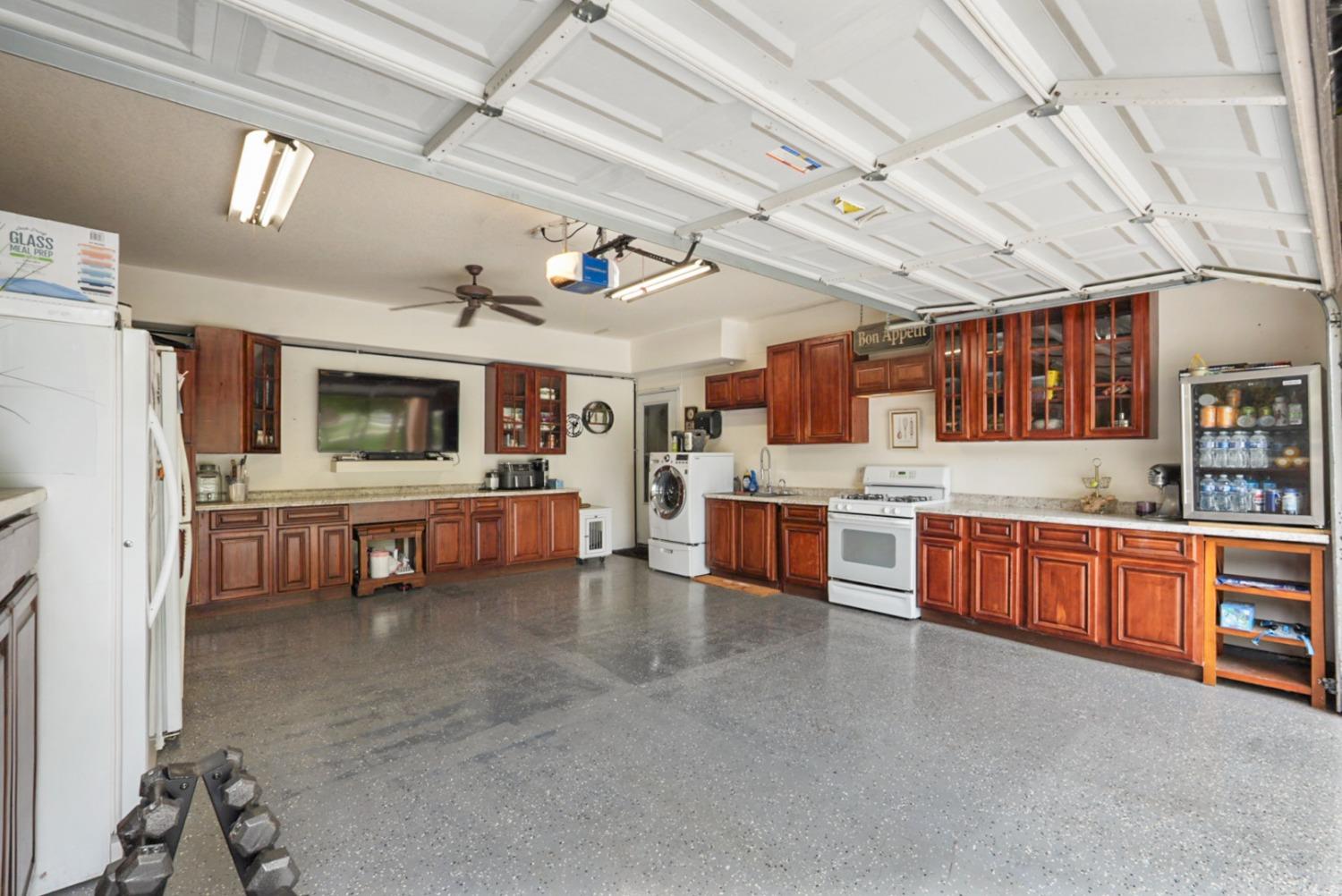 Detail Gallery Image 63 of 66 For 2881 Paseo Entrada Rd, Turlock,  CA 95382 - 4 Beds | 2/1 Baths