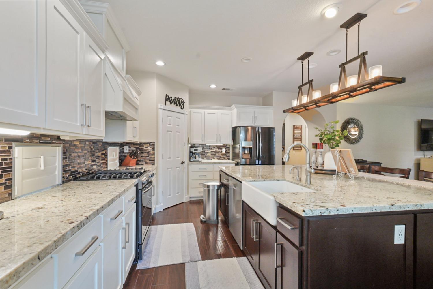 Detail Gallery Image 17 of 66 For 2881 Paseo Entrada Rd, Turlock,  CA 95382 - 4 Beds | 2/1 Baths