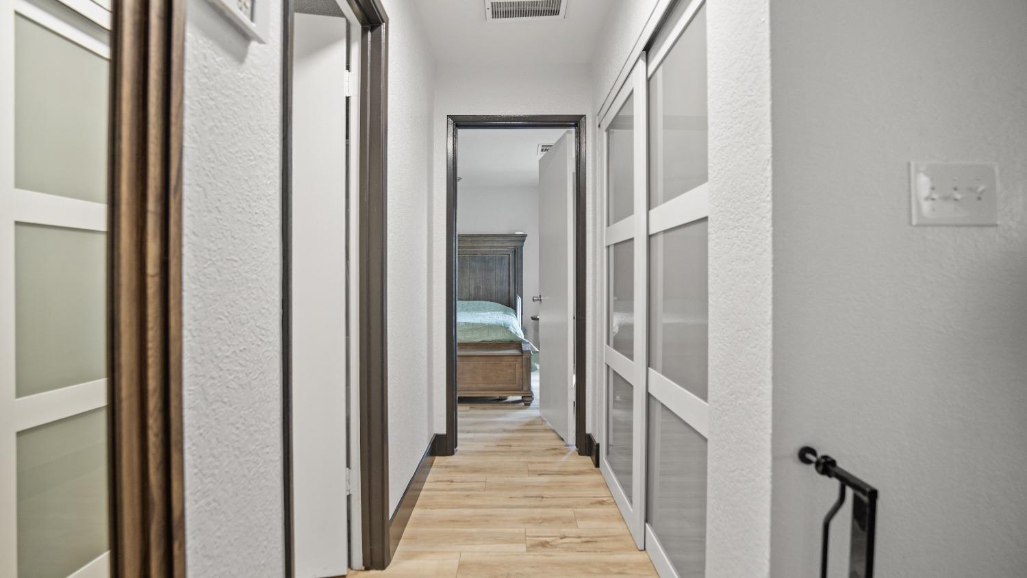 Detail Gallery Image 43 of 52 For 813 St Helena Pl, Modesto,  CA 95356 - 2 Beds | 2 Baths