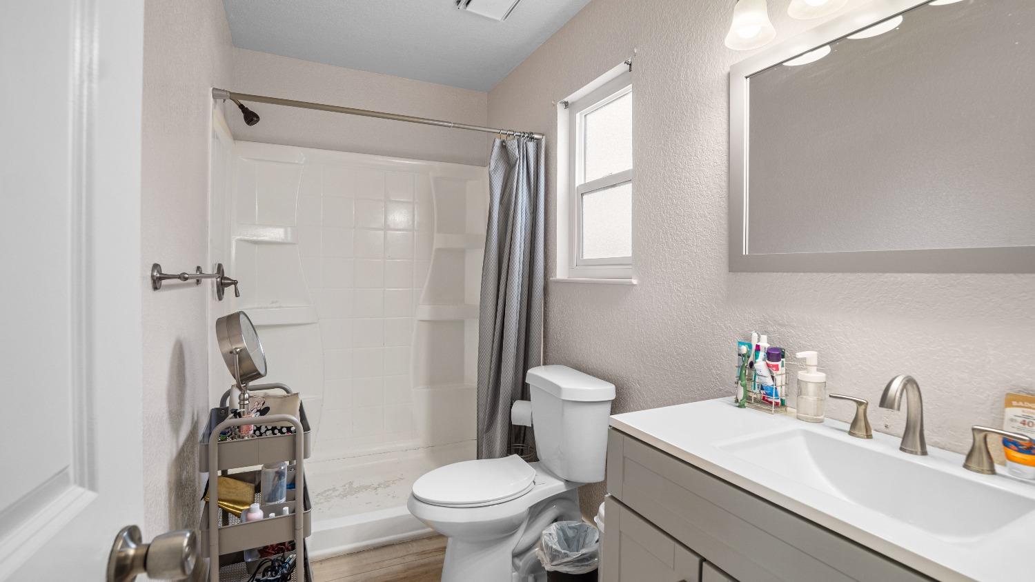 Detail Gallery Image 47 of 52 For 813 St Helena Pl, Modesto,  CA 95356 - 2 Beds | 2 Baths