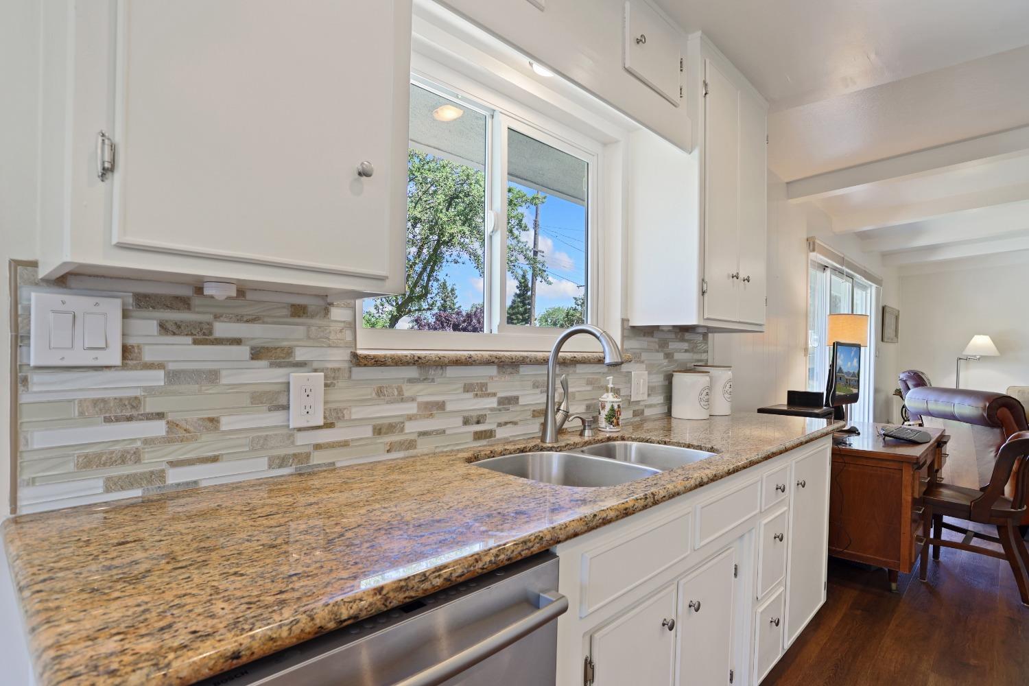Detail Gallery Image 11 of 33 For 1616 Poplar St, Oakdale,  CA 95361 - 3 Beds | 2 Baths
