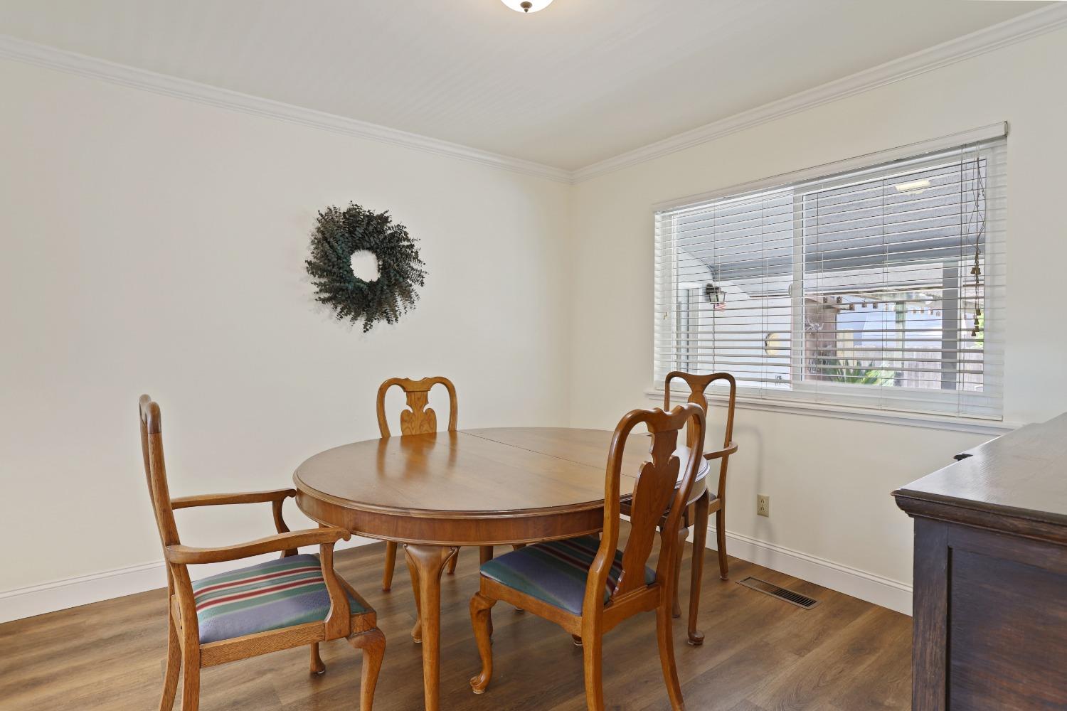 Detail Gallery Image 7 of 33 For 1616 Poplar St, Oakdale,  CA 95361 - 3 Beds | 2 Baths