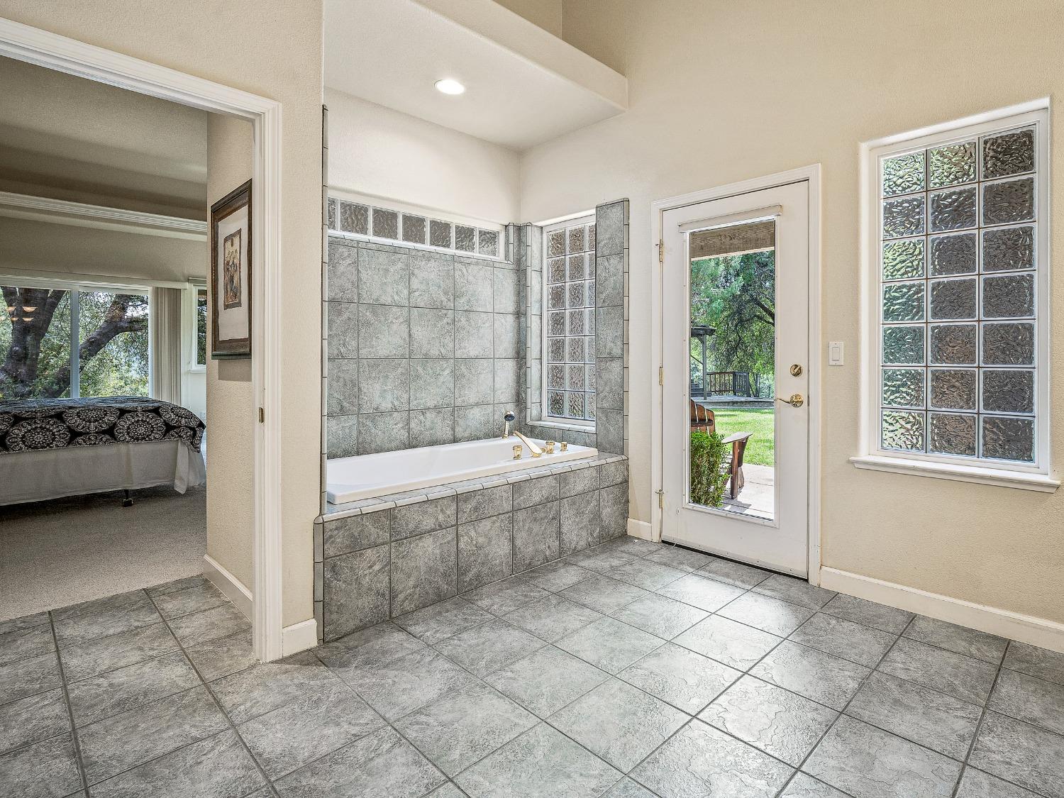 Butterfield Way, Placerville, California image 17