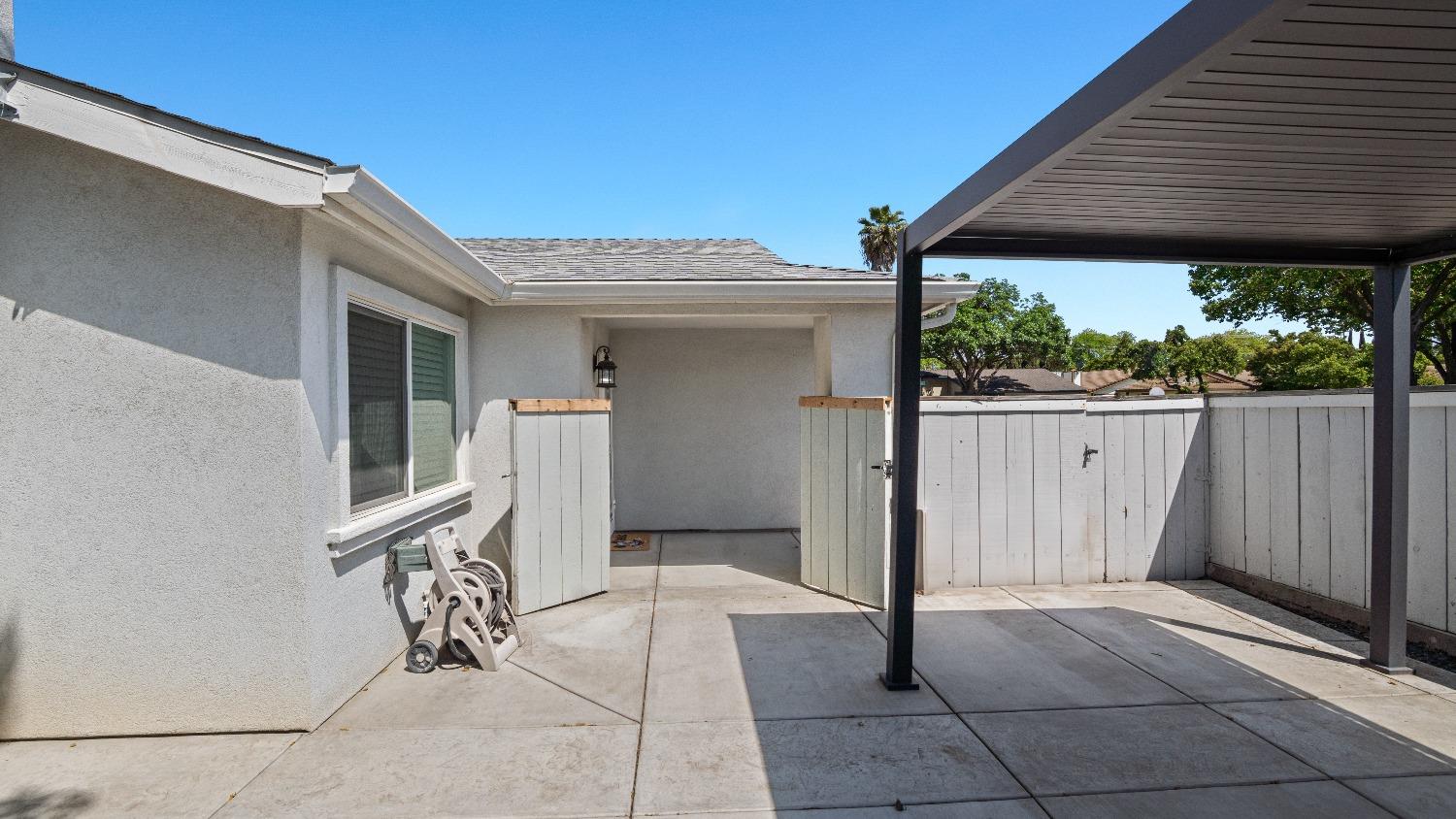Detail Gallery Image 14 of 52 For 813 St Helena Pl, Modesto,  CA 95356 - 2 Beds | 2 Baths