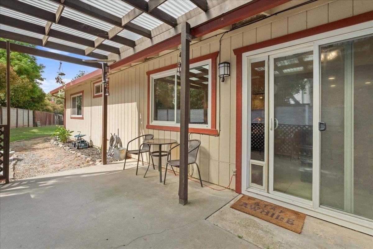 Detail Gallery Image 17 of 38 For 6385 Arcadia Ave, Loomis,  CA 95650 - 3 Beds | 2 Baths