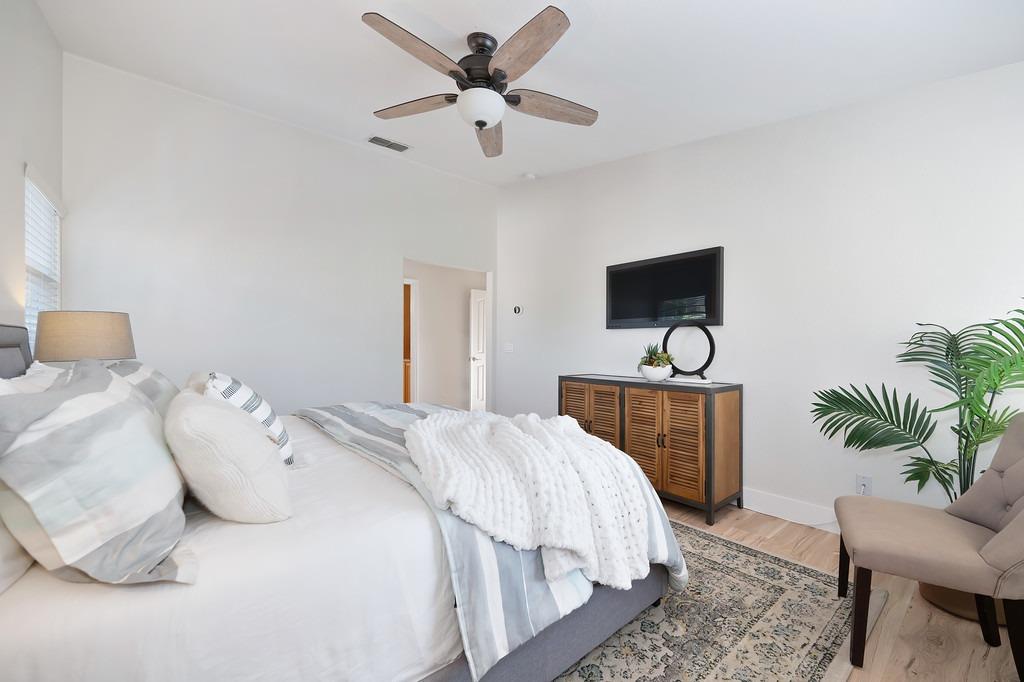 Detail Gallery Image 40 of 63 For 2725 Henri Ct, Davis,  CA 95618 - 5 Beds | 2/1 Baths