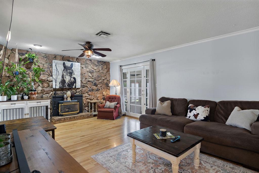 Detail Gallery Image 14 of 50 For 604 San Miguel Ave, Stockton,  CA 95210 - 3 Beds | 2 Baths