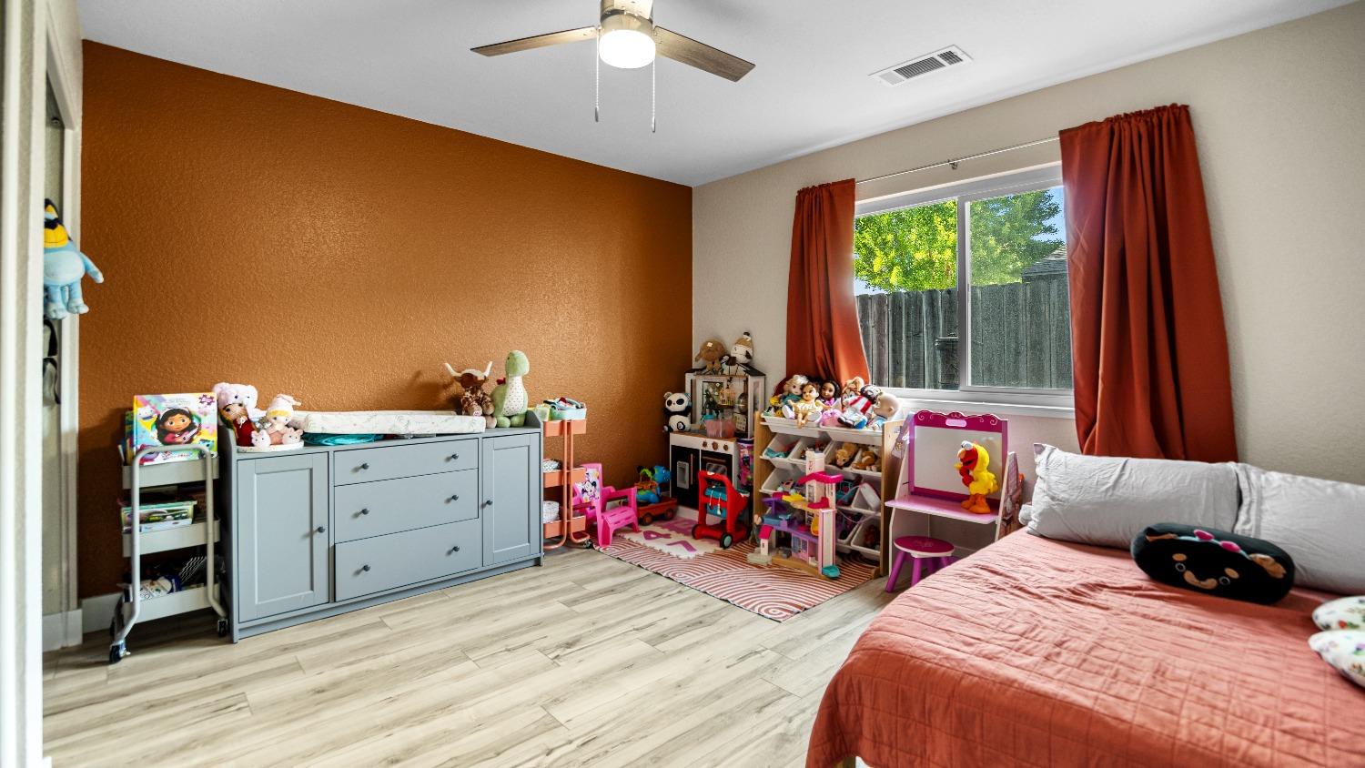 Detail Gallery Image 37 of 52 For 813 St Helena Pl, Modesto,  CA 95356 - 2 Beds | 2 Baths
