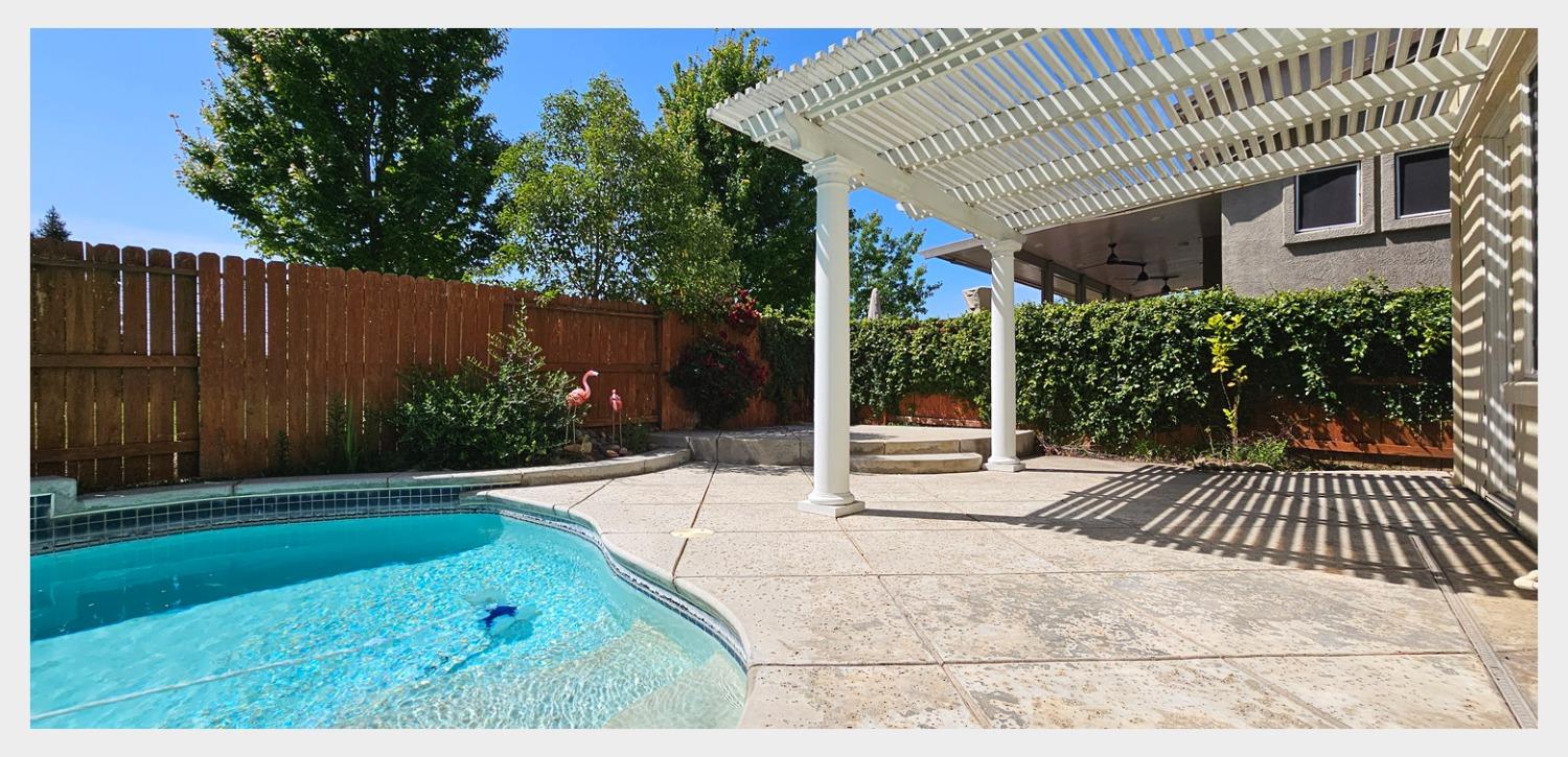 Detail Gallery Image 62 of 80 For 2439 Meridian Dr, Lodi,  CA 95242 - 5 Beds | 3 Baths