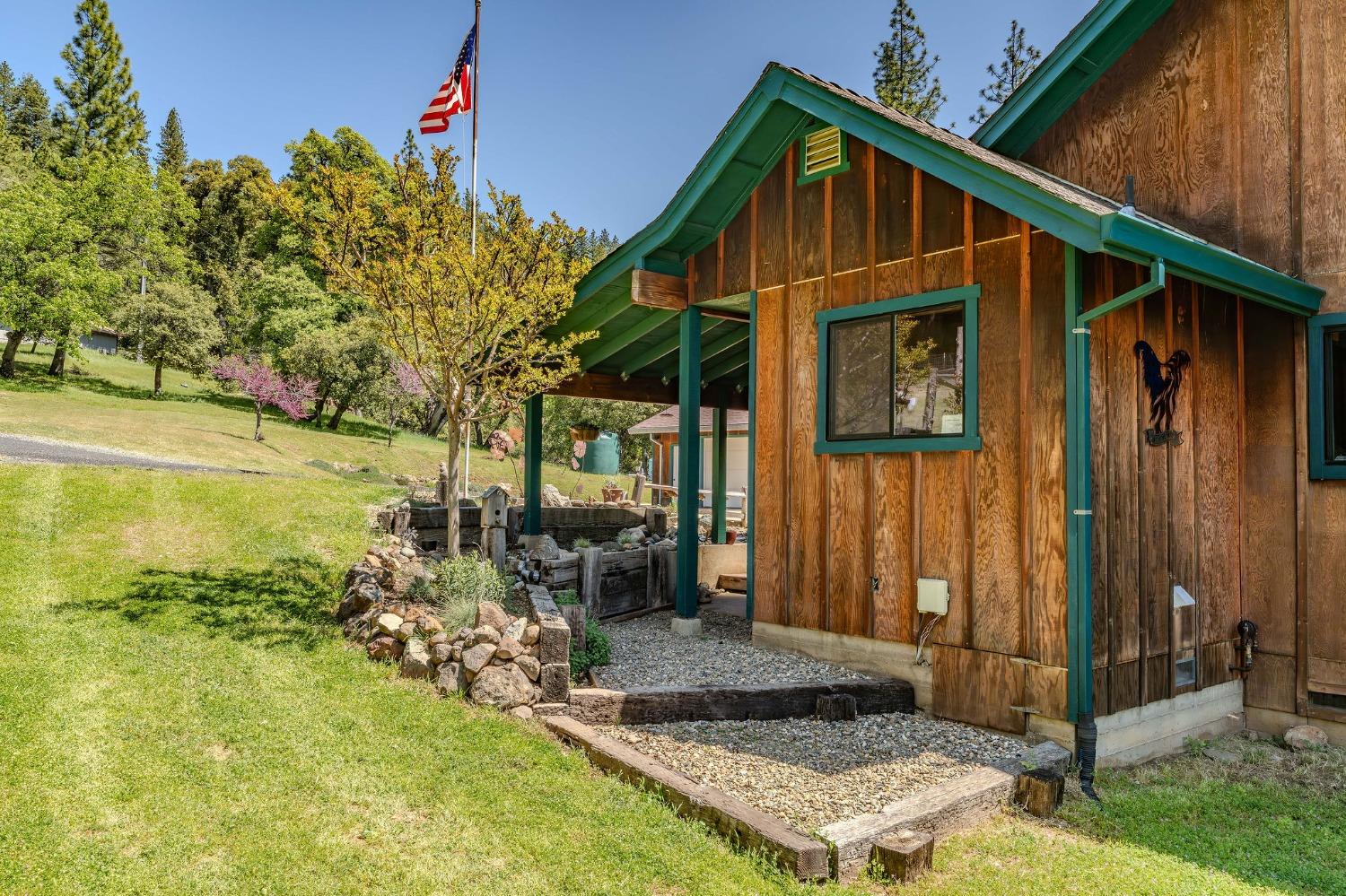 Detail Gallery Image 26 of 83 For 25624 Sherwood Dr, Pioneer,  CA 95666 - 3 Beds | 3 Baths