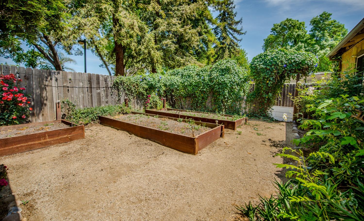 Detail Gallery Image 43 of 58 For 148 Glacier St, Woodland,  CA 95695 - 3 Beds | 2 Baths
