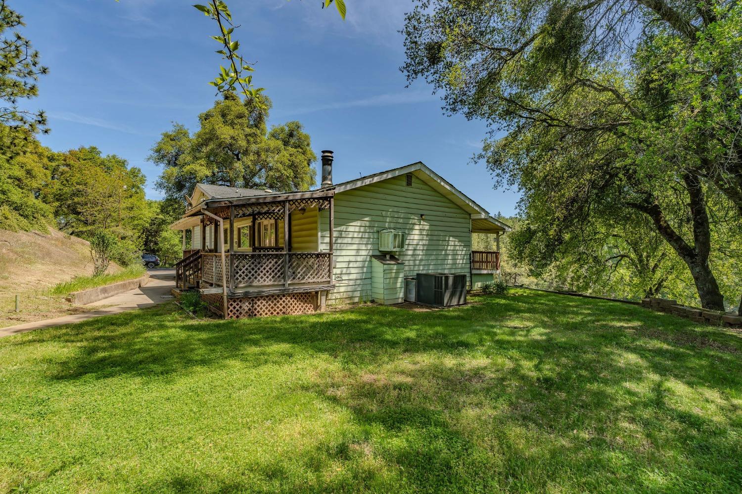 Detail Gallery Image 43 of 77 For 16735 Fiddletown Rd, Fiddletown,  CA 95629 - 3 Beds | 2 Baths