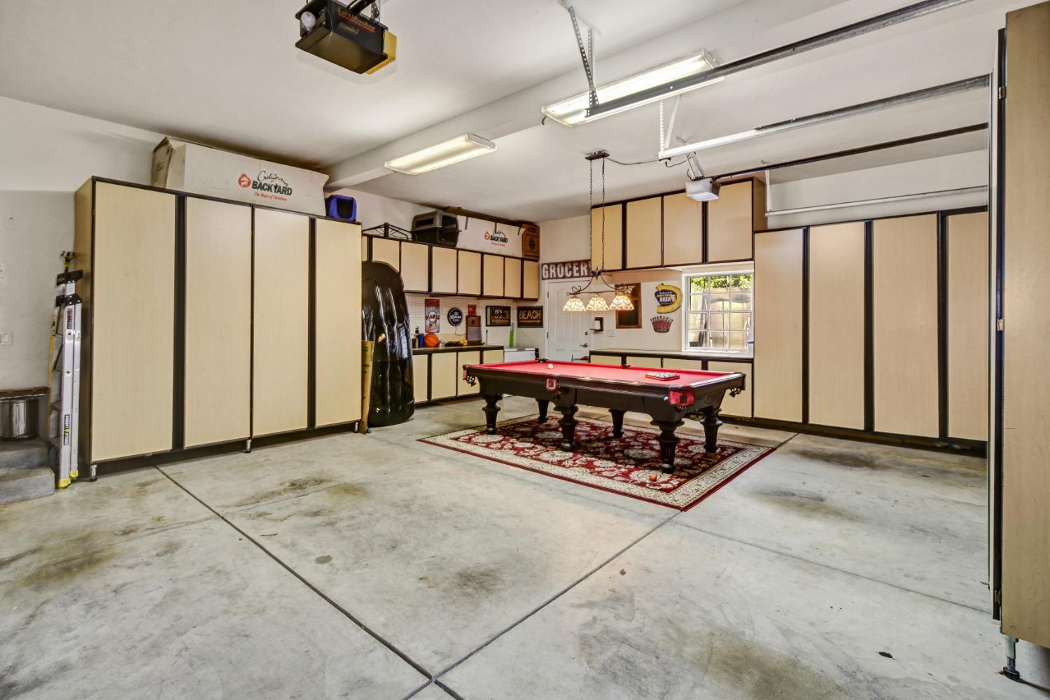 Detail Gallery Image 75 of 81 For 5011 Jardin Ln, Carmichael,  CA 95608 - 4 Beds | 4 Baths