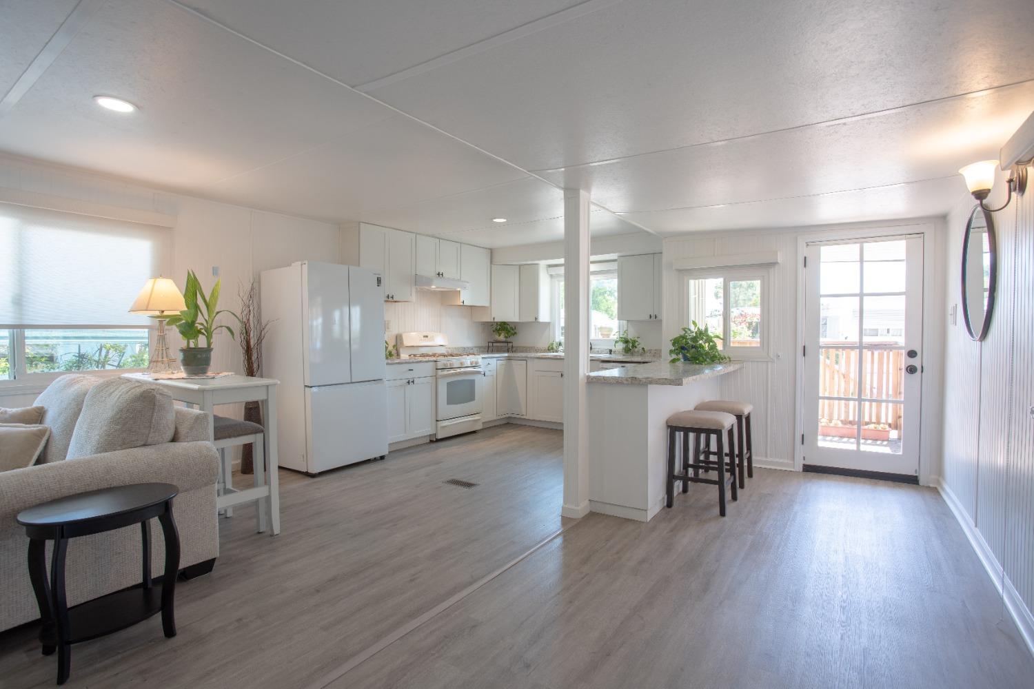 Detail Gallery Image 10 of 31 For 6480 Main Ave 9, Orangevale,  CA 95662 - 1 Beds | 1 Baths
