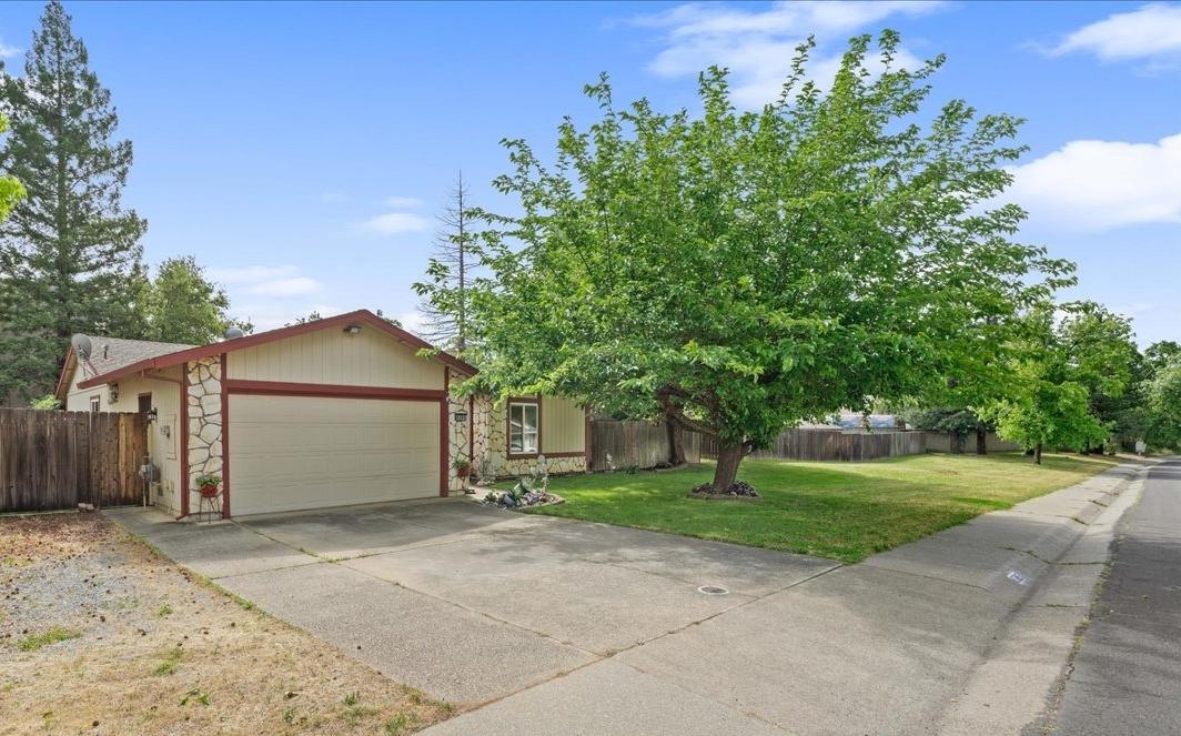 Detail Gallery Image 8 of 38 For 6385 Arcadia Ave, Loomis,  CA 95650 - 3 Beds | 2 Baths