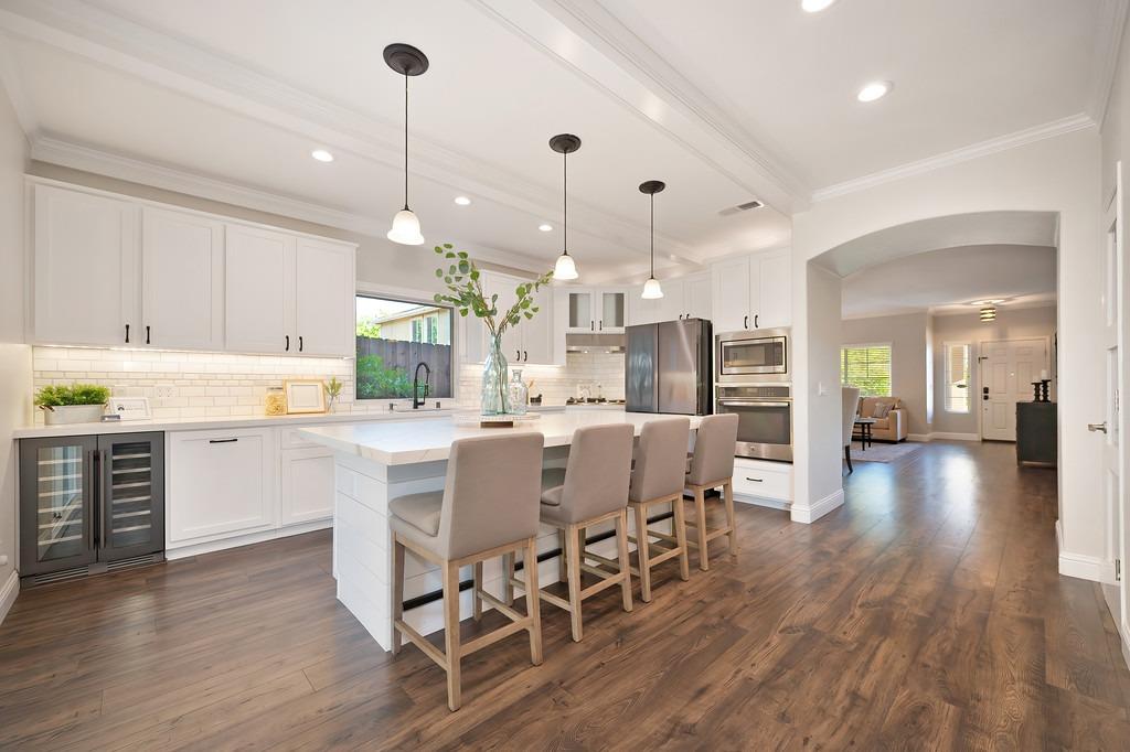 Detail Gallery Image 17 of 63 For 2725 Henri Ct, Davis,  CA 95618 - 5 Beds | 2/1 Baths