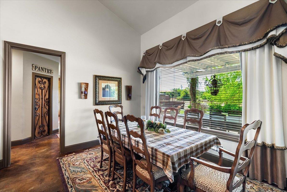 Detail Gallery Image 26 of 95 For 18879 Hidden Lakes Ln, Acampo,  CA 95220 - 3 Beds | 3/2 Baths