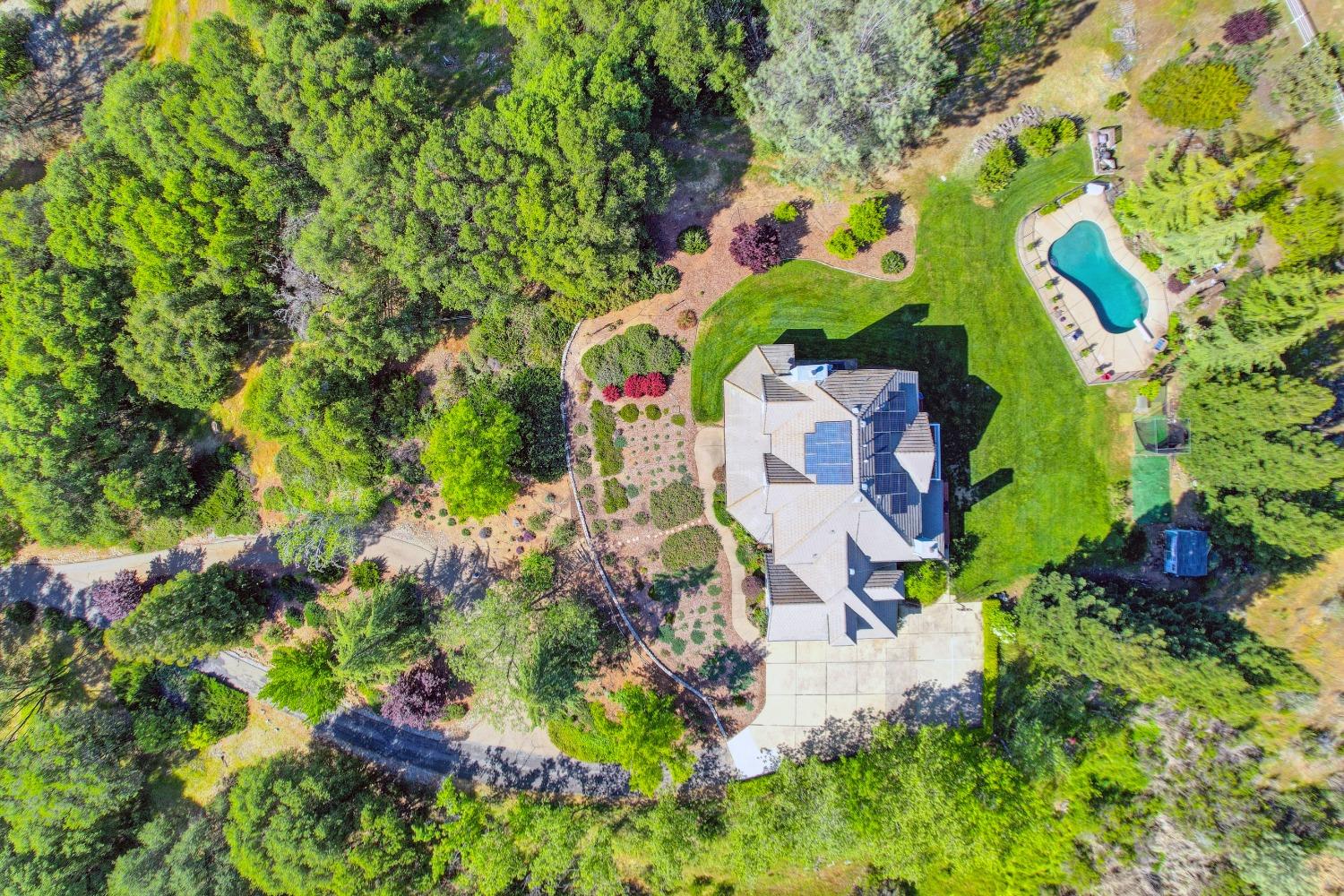 Detail Gallery Image 72 of 81 For 2601 Roundhill Cir, Placerville,  CA 95667 - 4 Beds | 3 Baths
