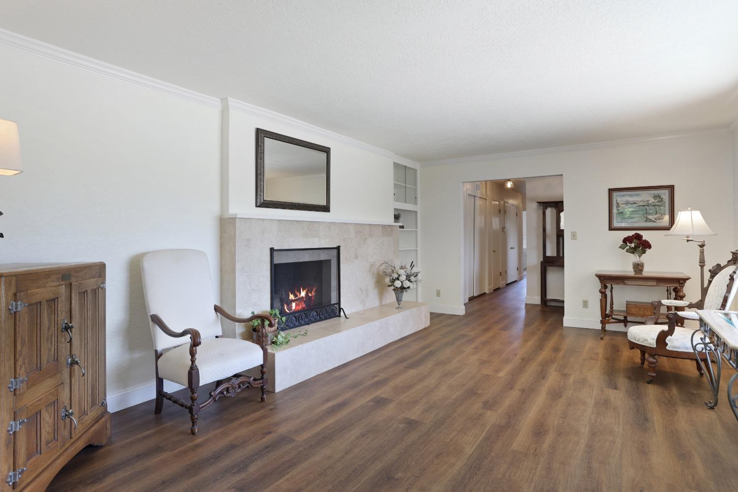 Detail Gallery Image 4 of 33 For 1616 Poplar St, Oakdale,  CA 95361 - 3 Beds | 2 Baths