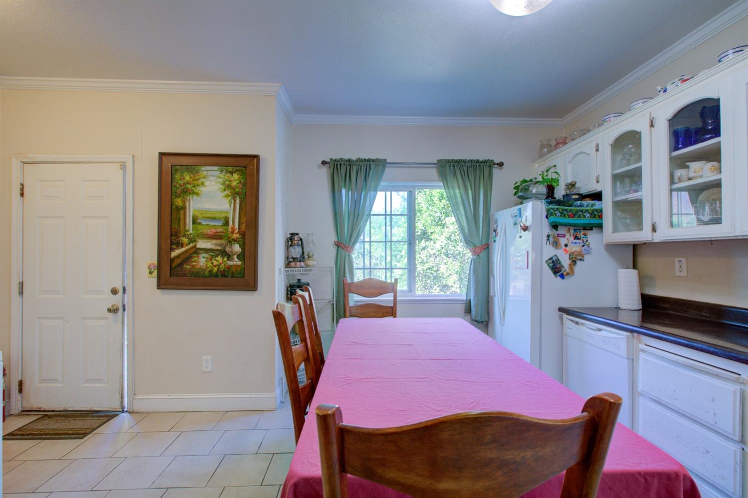 Detail Gallery Image 15 of 24 For 221 W 23rd St, Merced,  CA 95340 - 3 Beds | 1 Baths