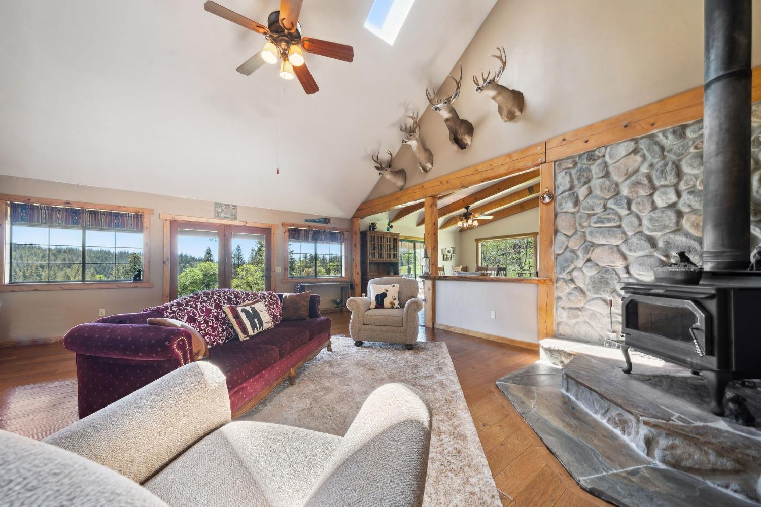 Detail Gallery Image 32 of 83 For 25624 Sherwood Dr, Pioneer,  CA 95666 - 3 Beds | 3 Baths