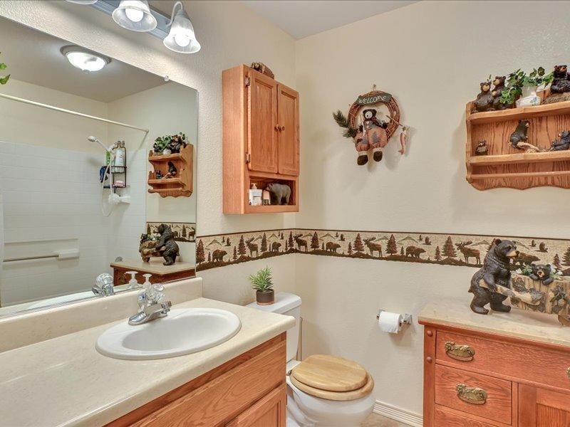 S Michelle Dr, Yuba City, California image 11