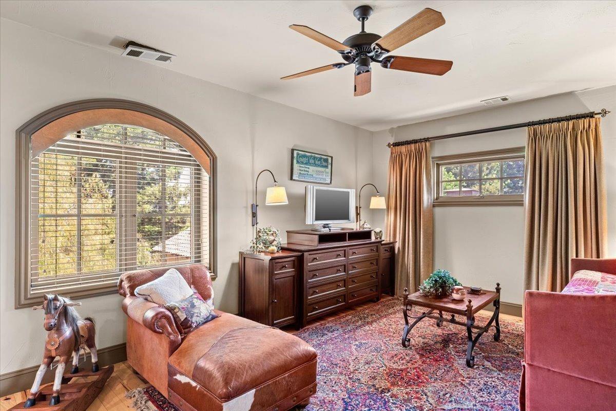 Detail Gallery Image 33 of 95 For 18879 Hidden Lakes Ln, Acampo,  CA 95220 - 3 Beds | 3/2 Baths
