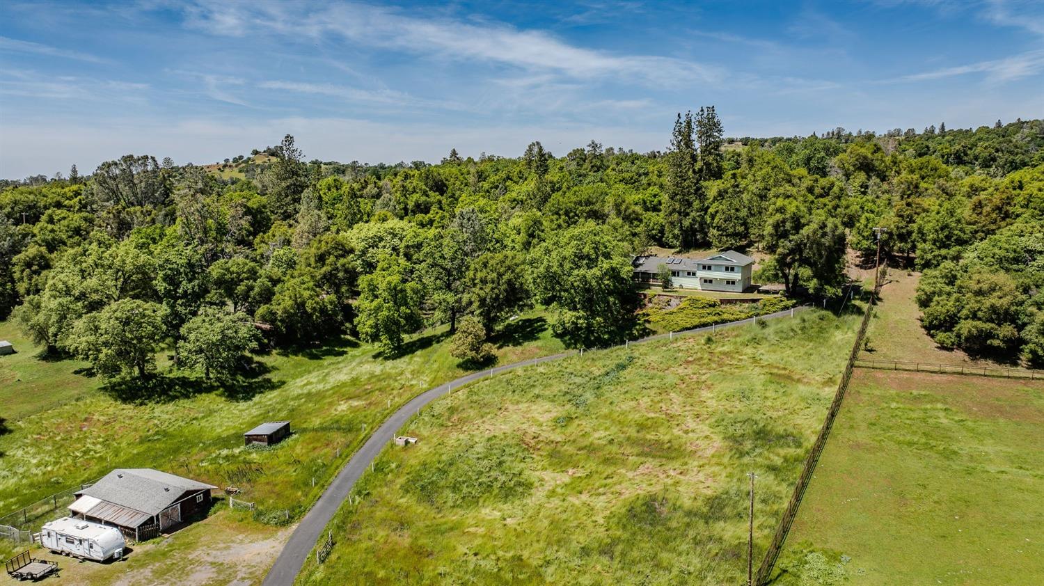 Detail Gallery Image 3 of 77 For 16735 Fiddletown Rd, Fiddletown,  CA 95629 - 3 Beds | 2 Baths