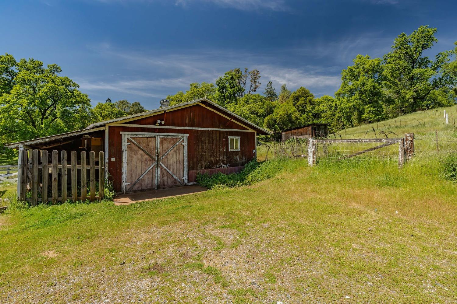 Detail Gallery Image 64 of 77 For 16735 Fiddletown Rd, Fiddletown,  CA 95629 - 3 Beds | 2 Baths