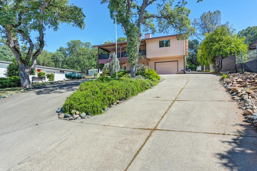 Detail Gallery Image 15 of 68 For 74 Greenbrier Dr, Oroville,  CA 95966 - 3 Beds | 3 Baths