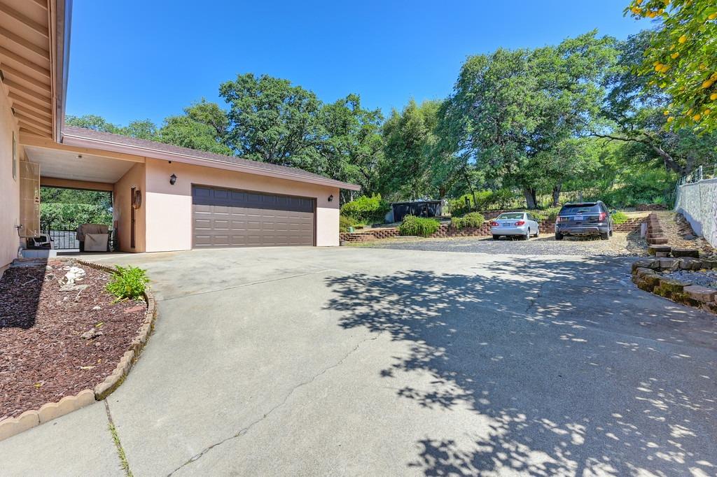 Detail Gallery Image 19 of 68 For 74 Greenbrier Dr, Oroville,  CA 95966 - 3 Beds | 3 Baths