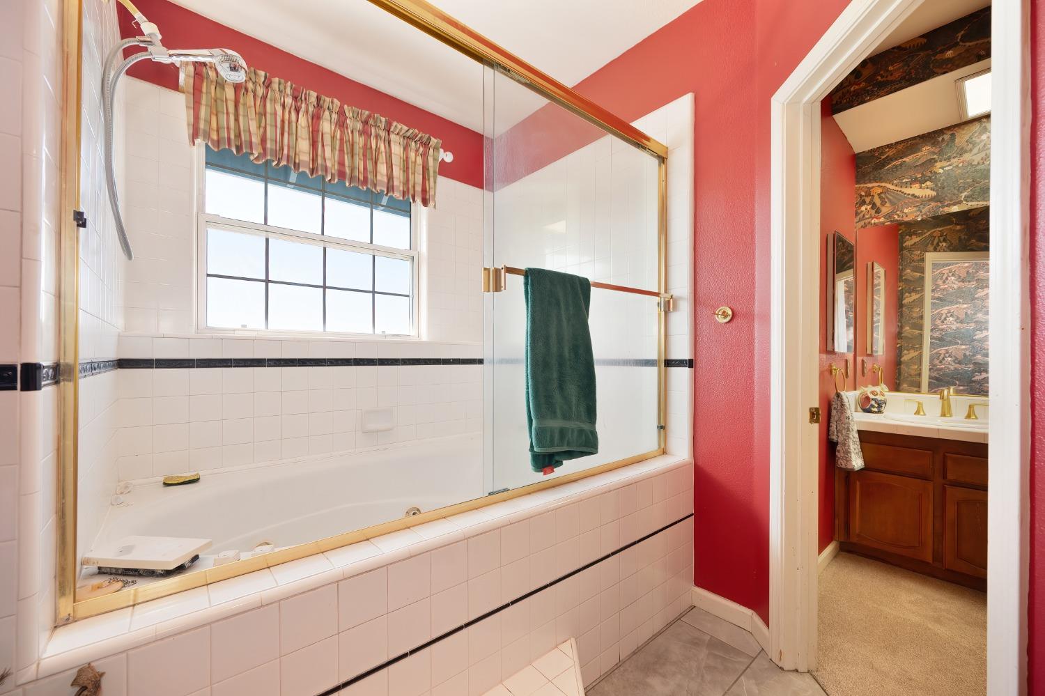 Detail Gallery Image 45 of 81 For 2601 Roundhill Cir, Placerville,  CA 95667 - 4 Beds | 3 Baths