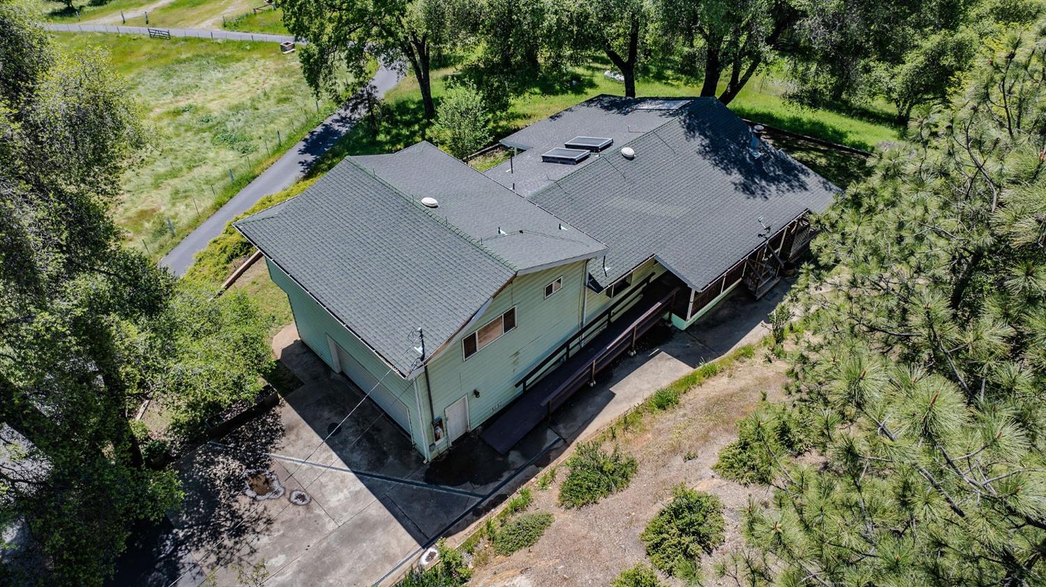 Detail Gallery Image 72 of 77 For 16735 Fiddletown Rd, Fiddletown,  CA 95629 - 3 Beds | 2 Baths