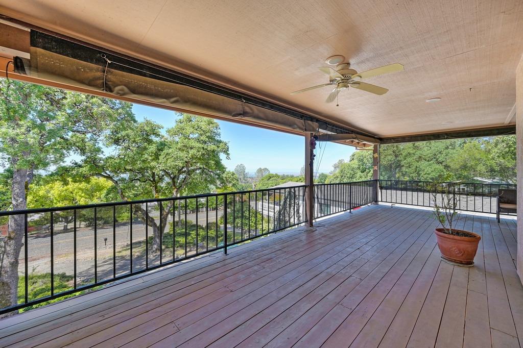 Detail Gallery Image 34 of 68 For 74 Greenbrier Dr, Oroville,  CA 95966 - 3 Beds | 3 Baths