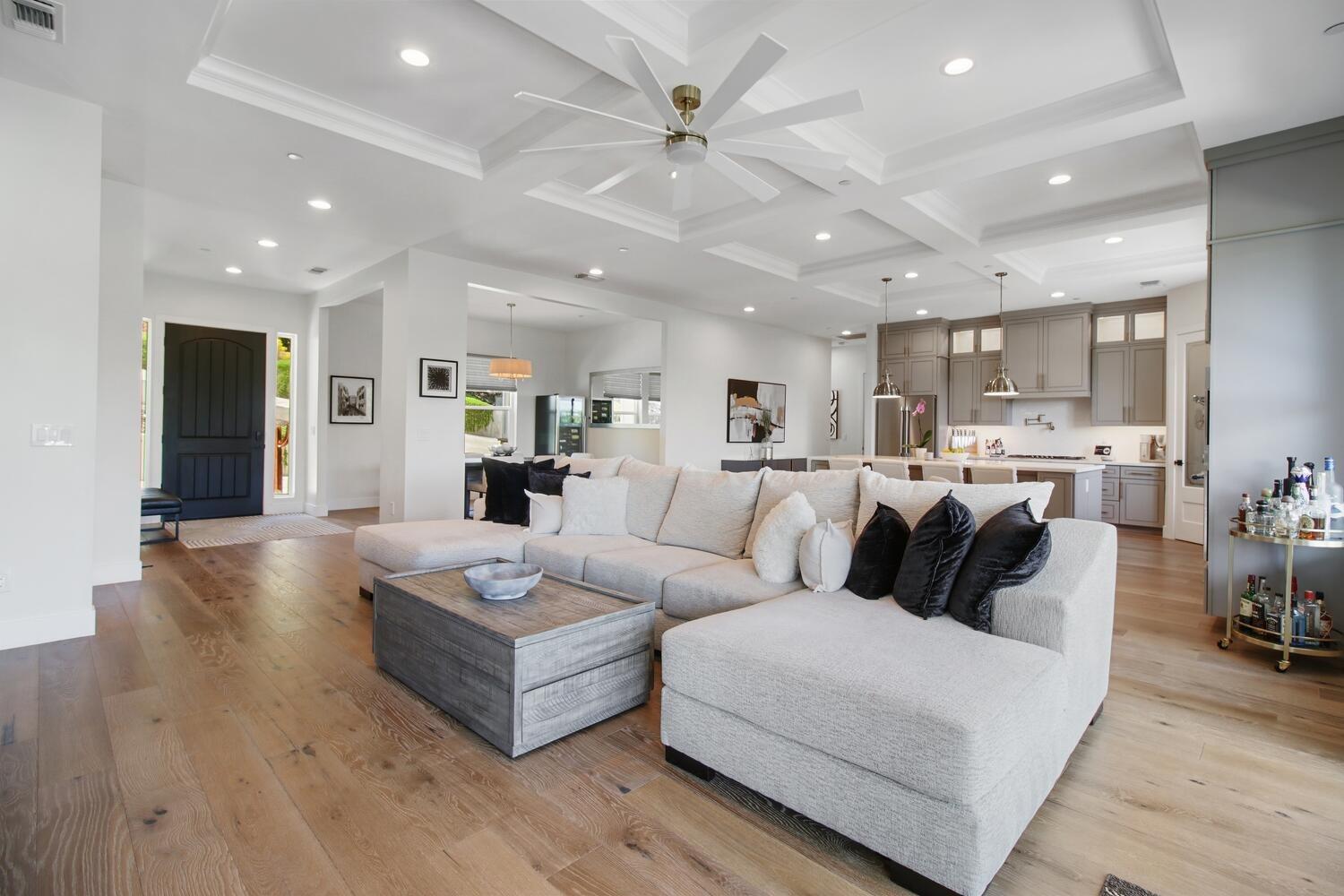 Detail Gallery Image 7 of 73 For 3130 Oakwood Rd, Cameron Park,  CA 95682 - 4 Beds | 4 Baths