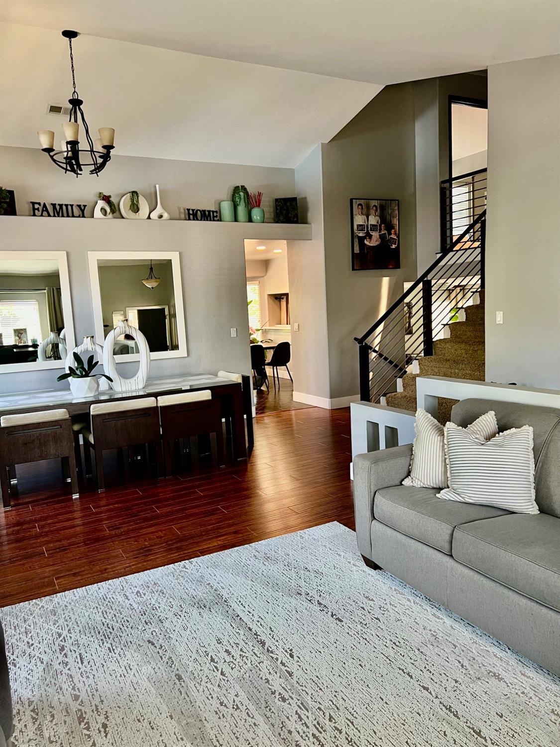 Detail Gallery Image 11 of 49 For 4125 Perry Creek Ct, Antelope,  CA 95843 - 4 Beds | 3 Baths