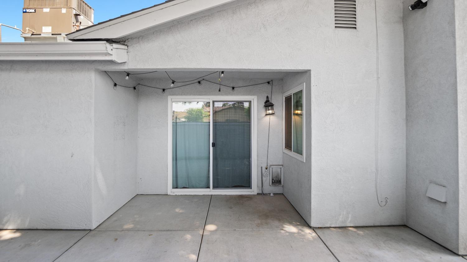 Detail Gallery Image 17 of 52 For 813 St Helena Pl, Modesto,  CA 95356 - 2 Beds | 2 Baths