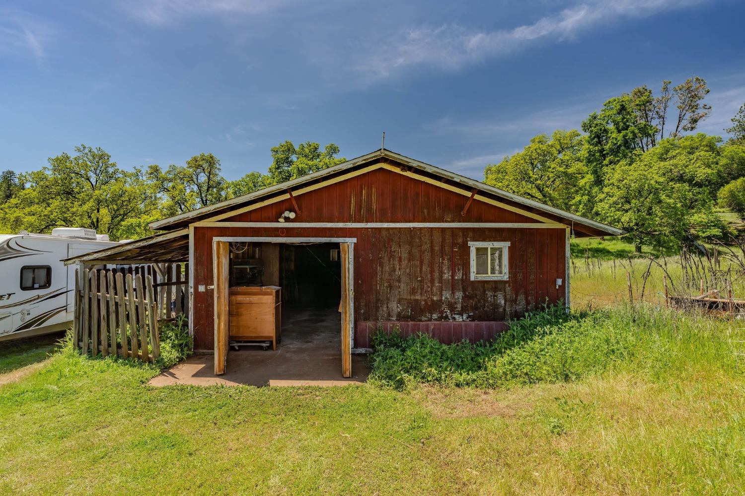 Detail Gallery Image 57 of 77 For 16735 Fiddletown Rd, Fiddletown,  CA 95629 - 3 Beds | 2 Baths