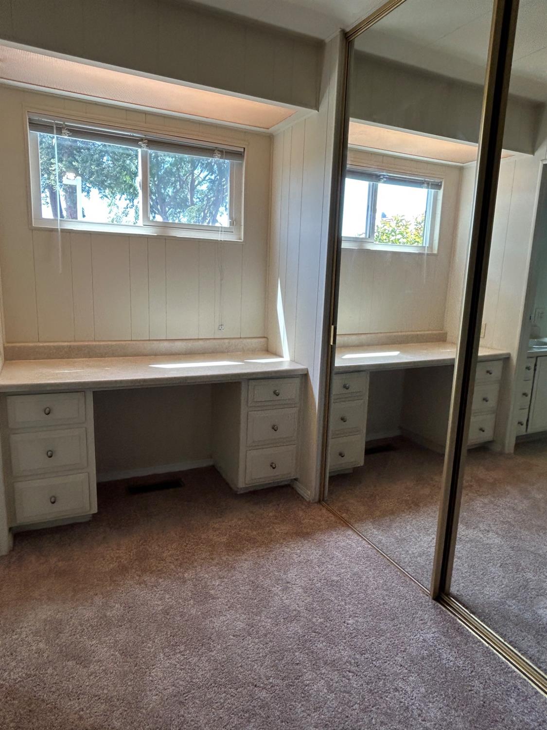 Detail Gallery Image 24 of 40 For 6616 Capital Dr 81, Sacramento,  CA 95828 - 2 Beds | 2 Baths