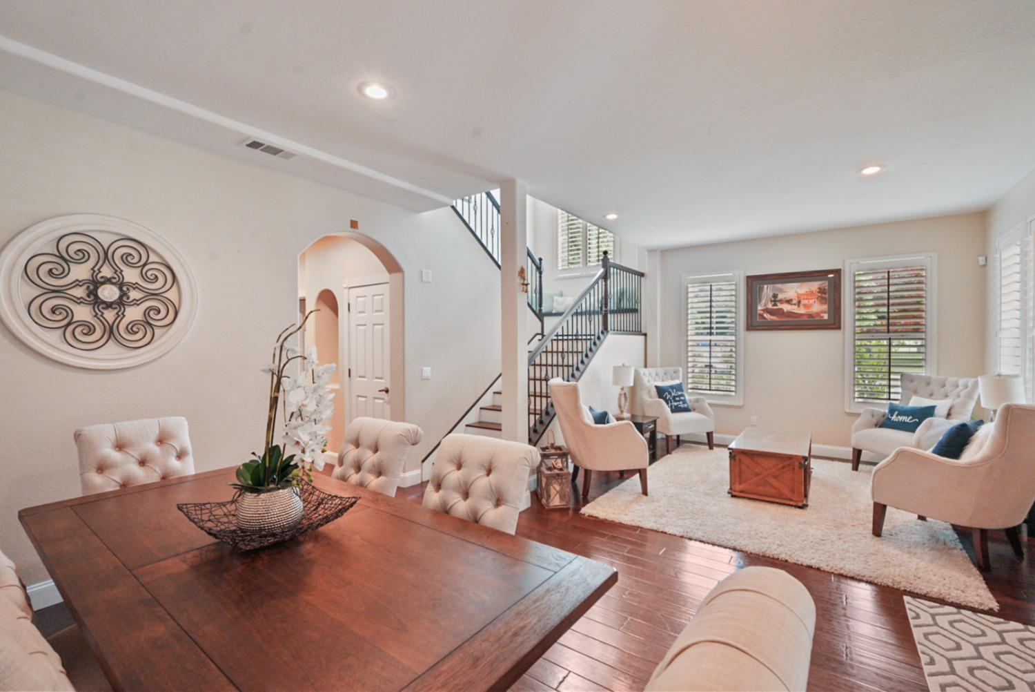 Detail Gallery Image 10 of 66 For 2881 Paseo Entrada Rd, Turlock,  CA 95382 - 4 Beds | 2/1 Baths