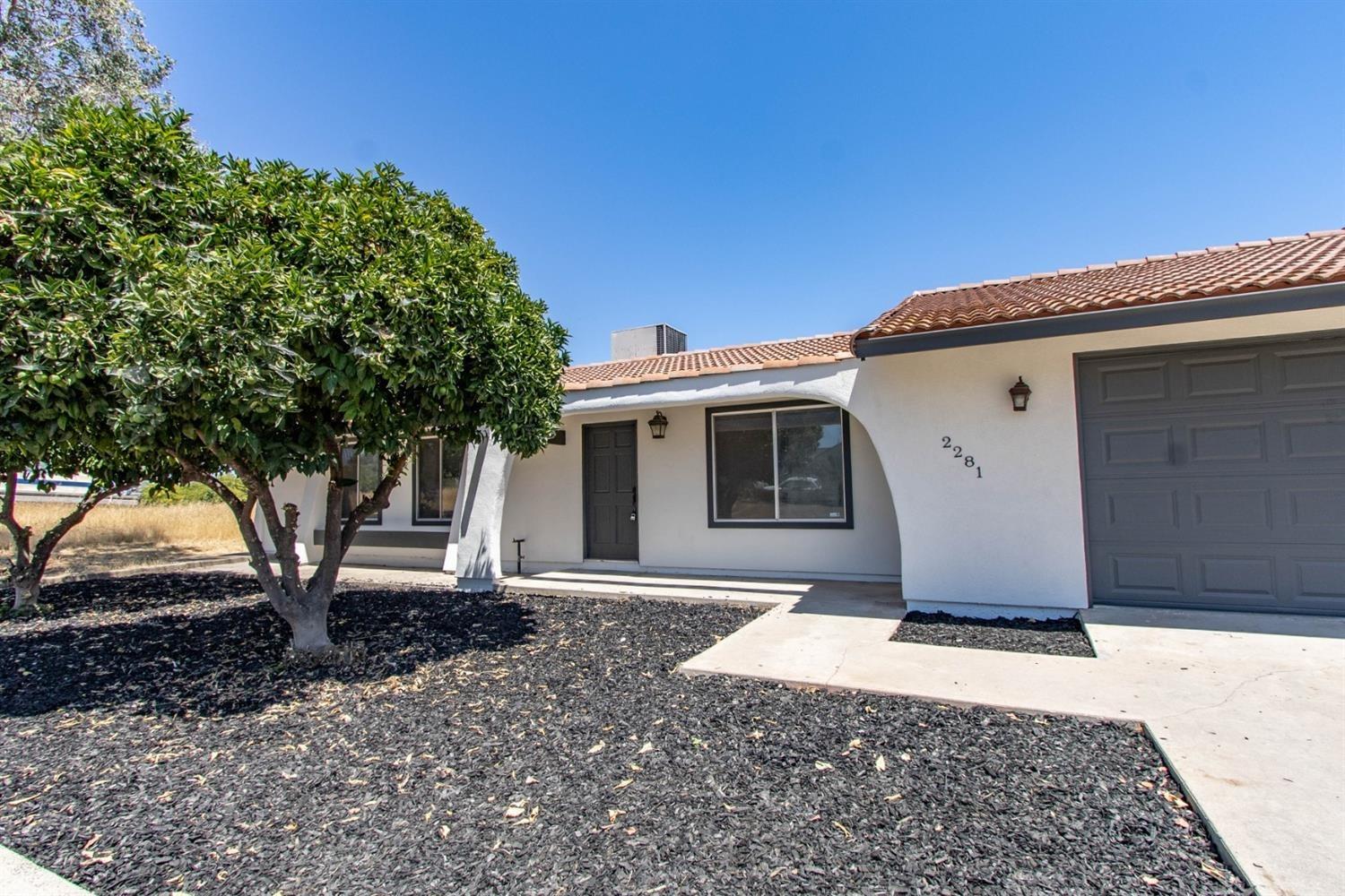 Golfito Way, La Grange, California image 2
