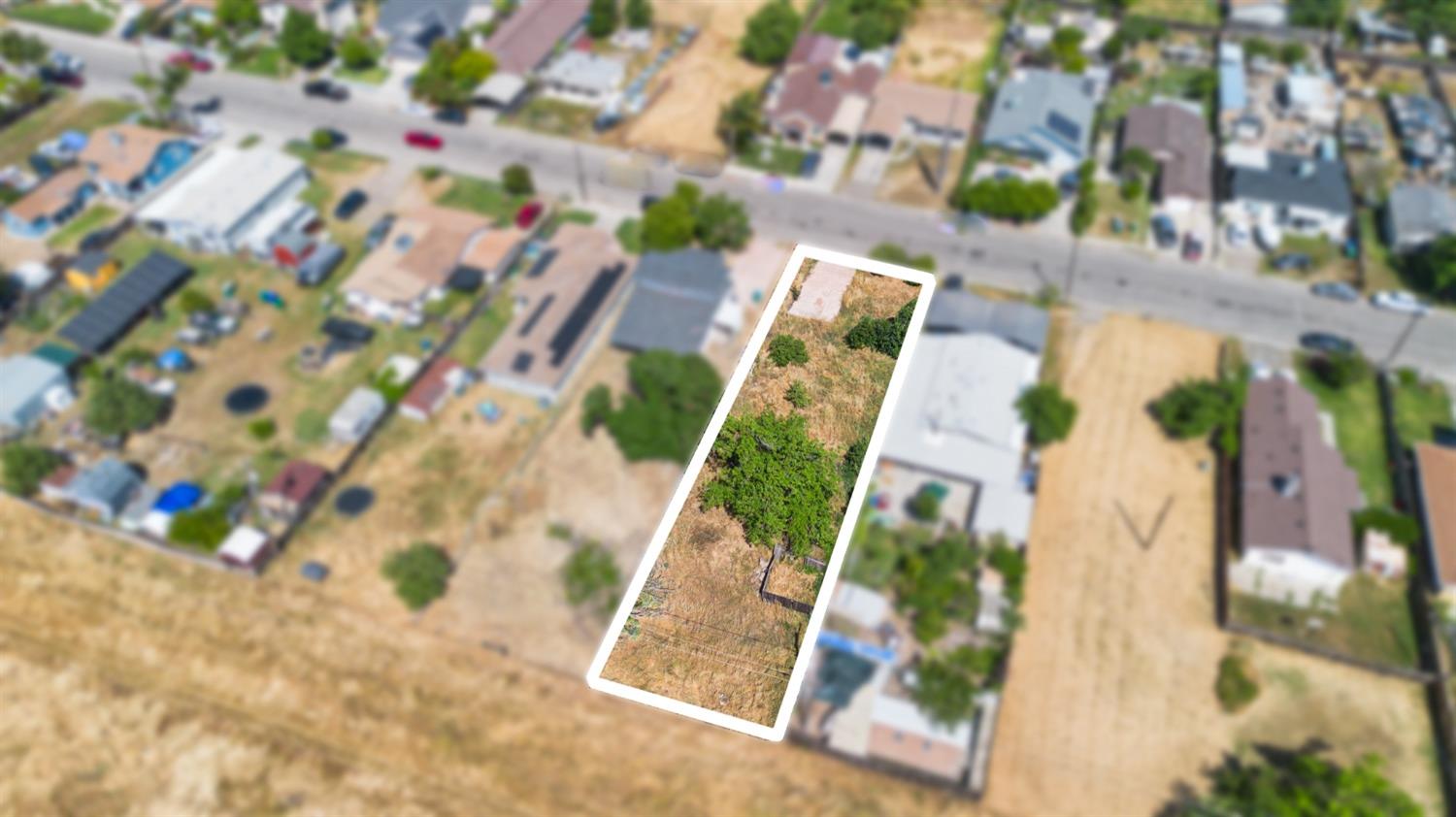 Detail Gallery Image 39 of 41 For 2931 Elm Ave, Merced,  CA 95348 - 3 Beds | 3 Baths