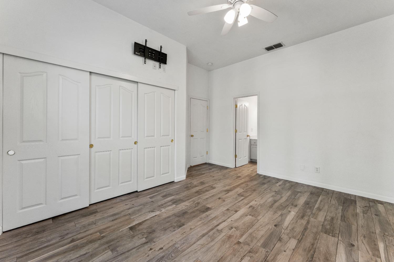Detail Gallery Image 22 of 32 For 6222 Virk Ln, Citrus Heights,  CA 95621 - 2 Beds | 2 Baths