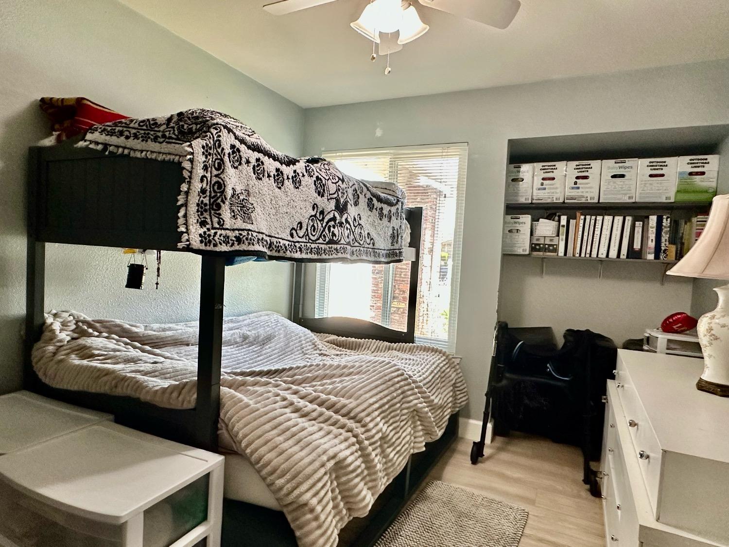Detail Gallery Image 18 of 24 For 1833 Reisling Dr, Lodi,  CA 95240 - 4 Beds | 2 Baths