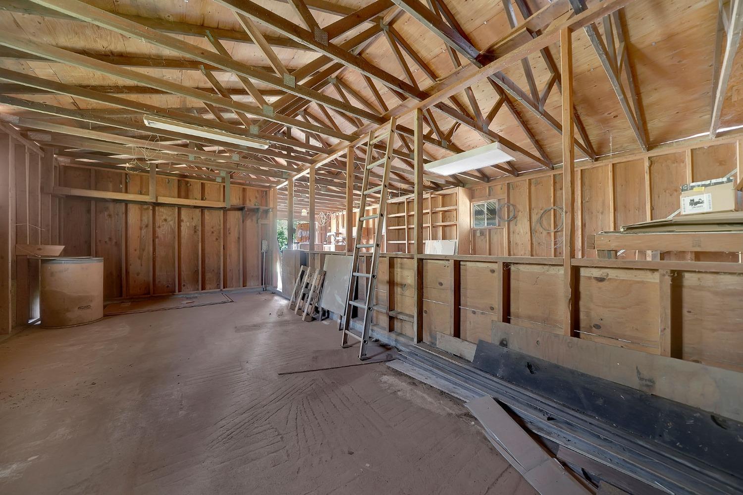 Detail Gallery Image 63 of 77 For 16735 Fiddletown Rd, Fiddletown,  CA 95629 - 3 Beds | 2 Baths