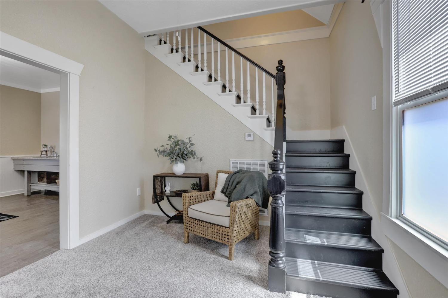 Detail Gallery Image 8 of 81 For 147 South Auburn St, Grass Valley,  CA 95945 - – Beds | – Baths